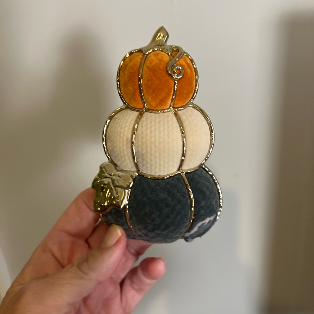 Cute! Bath & Body Works STACKED PUMPKINS Wallflower Plugin Orange White Teal - Picture 12 of 13